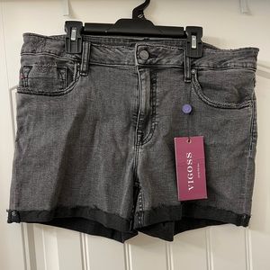 VIGOSS Shorts, size USA 4